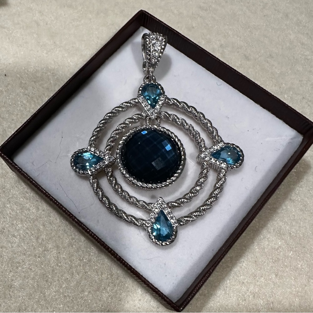 RARE elegant Judith Ripka blue topaz & blue doublet intricately designed pendant